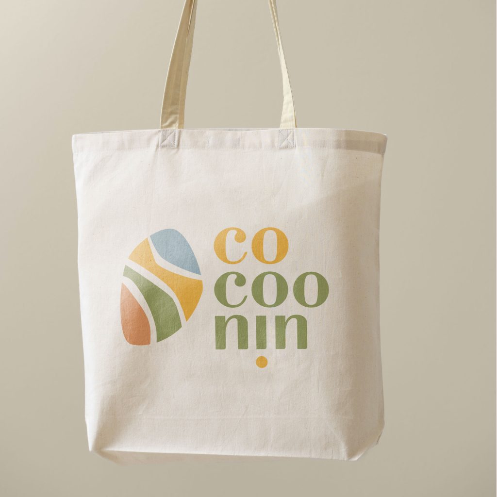 Negozio bambini con angolo allattamento - shopper